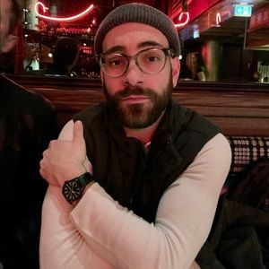 Meet your Posher, Anthony